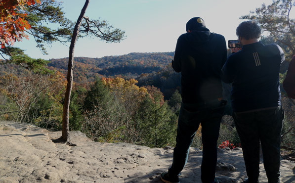 Conkle's Hollow, Upper Rim Trail